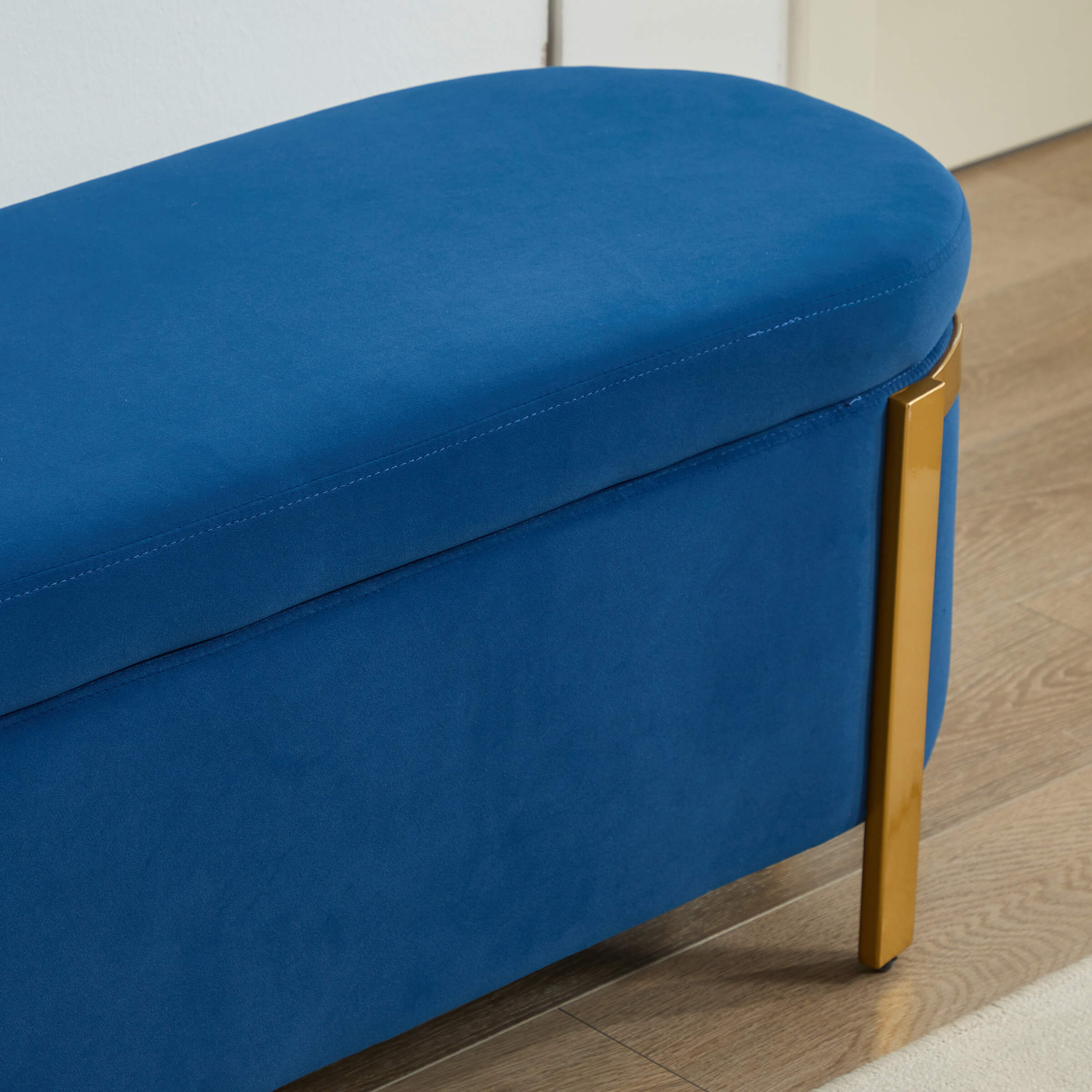 48āW Storage Bench Ottoman End of Bed - 5001BH - Image 6
